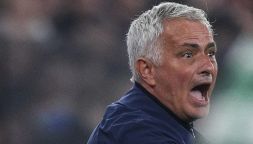 Mourinho furioso: Benfica, guerra agli arbitri dopo rigore assegnato al 90' allo Sporting dopo 12' al Var