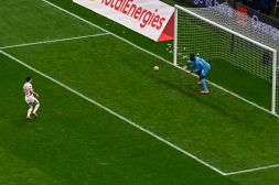 Coppa d’Africa, dal rigore al Marocco alla clamorosa protesta del Senegal: i momenti chiave della finale più pazza di sempre