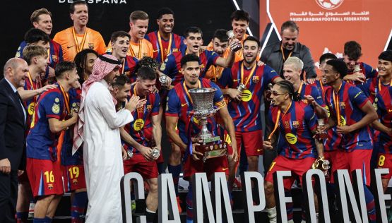 Barcellona-Real Madrid, Clasico folle: gol, errori, veleni e un rosso. Super Vinicius ma è festa blaugrana