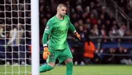 Psg, Chevalier di nuovo sotto attacco: pioggia di critiche sull’erede di Donnarumma, Luis Enrique all’angolo