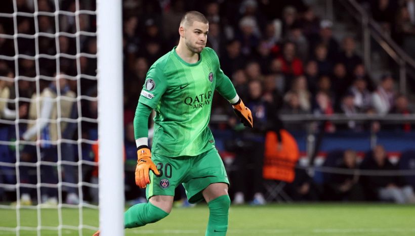 Psg, Chevalier di nuovo sotto attacco: pioggia di critiche sull’erede di Donnarumma, Luis Enrique all’angolo