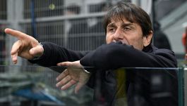 Inter-Napoli, Conte non si presenta in tv: Tweet De Laurentiis, il precedente Var in Milan-Genoa con Di Paolo