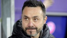 De Zerbi, lacrime e veleni: duro attacco dei tifosi dopo il ko col Psg, futuro all'OM a rischio, una big lo tenta