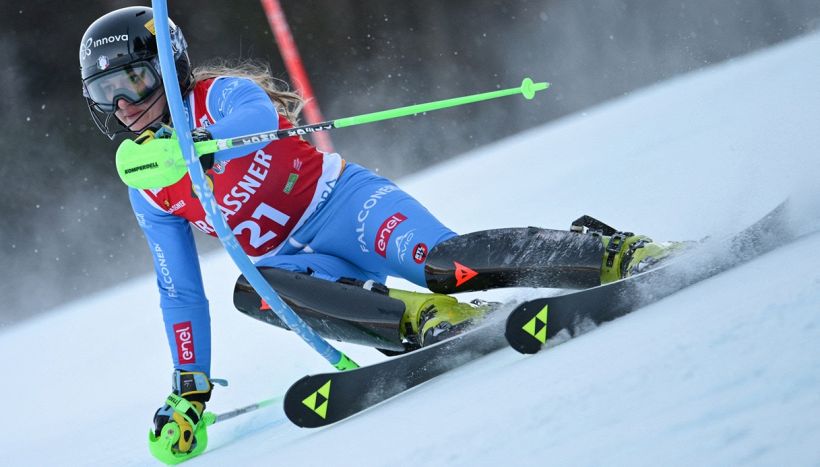 Slalom femminile Kranjska Gora, Rast spegne la serie d'oro di Shiffrin: Della Mea e Peterlini in top ten
