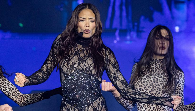 Andrea Iannone non cela più il rapporto con Rocio Munoz Morales, il like inatteso di Elodie dalla Thailandia con Franceska Nuredini,