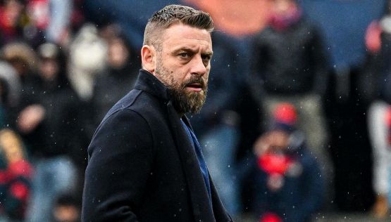 Genoa, De Rossi: serata surreale tra polemiche, ritorno a casa e battute
