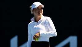 Australian Open, la sceneggiata di Putintseva è virale: lite col pubblico e fischi. Venus Williams, impresa sfiorata a 45 anni