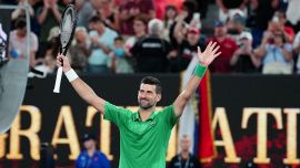 Australian Open, Djokovic batte Martinez, rimprovera il pubblico e scaccia i dubbi: è lui l’anti Sinner-Alcaraz