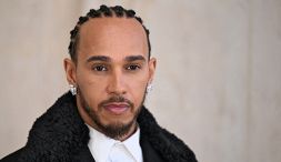 Ferrari, Hamilton non ha più tempo: o il 2026 o basta così. Cosa passa nella testa di Lewis