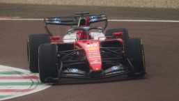 Sforzo Ferrari, perchè la SF-26 può fare la rivoluzione rossa: Barcellona prima sfida e Haas si prende Fiorano