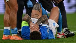 Napoli-Fiorentina, Di Lorenzo infortunio e lacrime: la reazione dei compagni. Conte vive un incubo, anche Gattuso in ansia