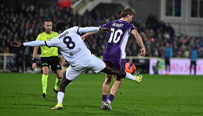 Fiorentina-Cagliari, moviola: dubbi sul secondo gol, proteste viola per 4 rigori negati