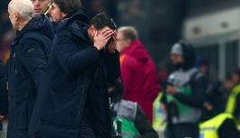 Atalanta, Palladino vincente ma nervoso: la lite con Gasperini, le polemiche, i petardi e le accuse alla Roma