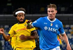 Napoli-Verona 2-2, le pagelle: Hojlund si sveglia tardi, McTominay e Di Lorenzo salvano Conte