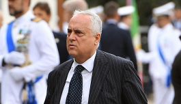 Lotito al contrattacco: bordate a Raspadori e tifosi, ma le parole sul compleanno della Lazio sono un boomerang