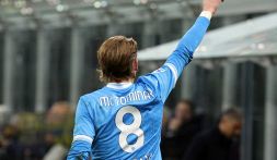 Napoli, McTominay infiamma il web: la provocazione all’Inter scatena lo scontro tra tifosi sui social