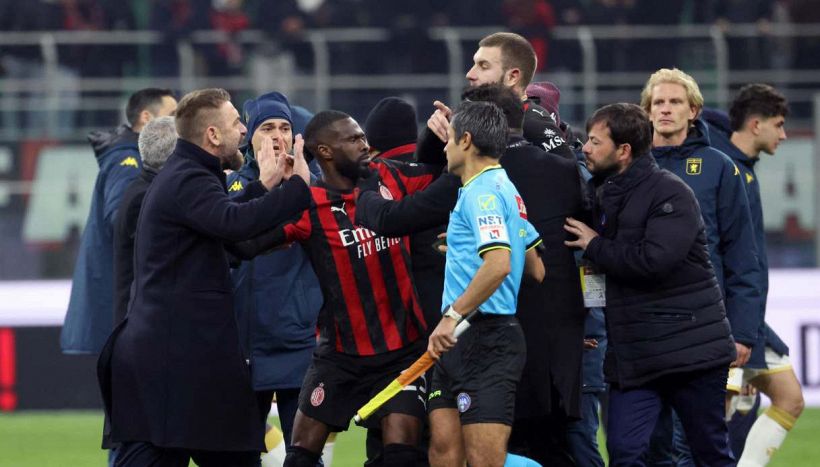 Como-Milan, tifosi rossoneri furiosi: “E’ un agguato”. La designazione di Di Paolo scatena il caos: i precedenti clamorosi