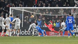 Real Madrid, disastro Arbeloa all’esordio: stampa spagnola impietosa, Xabi Alonso è già un rimpianto