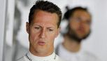 Michael Schumacher sulla sedia a rotelle, nuove rivelazioni sul pseudocoma: 'Nessuno sa se sia cosciente'