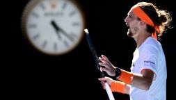 Alcaraz favorito, Zverev infierisce: “Una str*****a”. Il giudizio impietoso di Bertolucci e la replica di Carlos