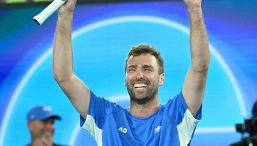 Chi è Jordan Smith, il vincitore del Million Dollar One Point Slam che ha spiazzato Jannik Sinner alla vigilia degli Australian Open