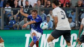 Serie A, le partite di oggi: dove vedere Cremonese-Verona e Lazio-Como