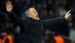 Psg, Luis Enrique perde la testa dopo il ko: "Il calcio è uno sport di merda, è spazzatura"
