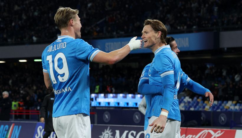 Napoli-Parma: il Var castiga di nuovo Conte, gol annullato a McTominay, furia Maradona, Marelli chiarisce