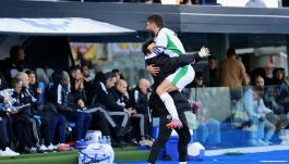Pisa-Sassuolo 1-3, moviola: gol annullato, rigore revocato, giallo sull’espulsione ignorata ma è Berardi contro tutti