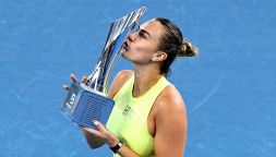 Aryna Sabalenka dallo sfottò a Marta Kostyuk all'aut aut al fidanzato Georgios Frangulis: richiesta perentoria