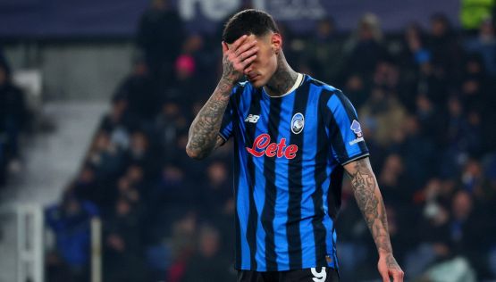 Champions League, l’Atalanta inguaia il Napoli: Conte quasi fuori. La Juventus aggancia l’Inter, playoff sicuri