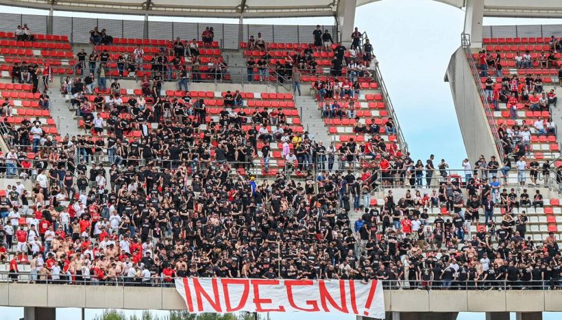 Bari, tunnel senza fine: la città contesta, cosa ha chiesto Longo sul mercato