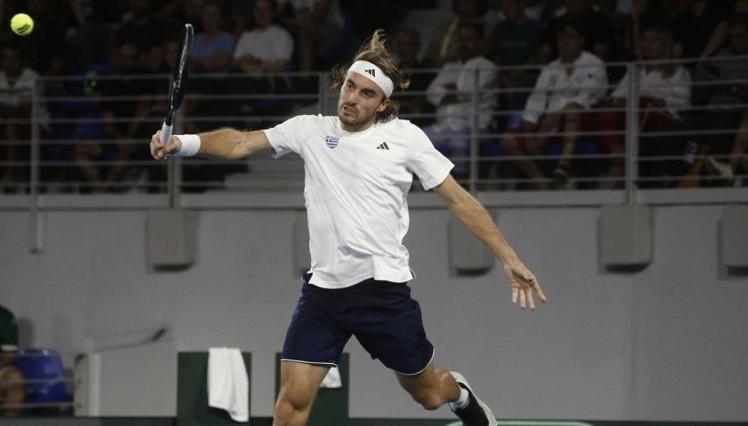 Tsitsipas, che declino: la drammatica confessione del greco che per la mamma può insidiare Alcaraz e Sinner