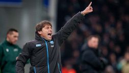 Napoli, tensione alle stelle: Conte tra allarme Champions e fuoco amico, l’errore di De Laurentiis sul mercato
