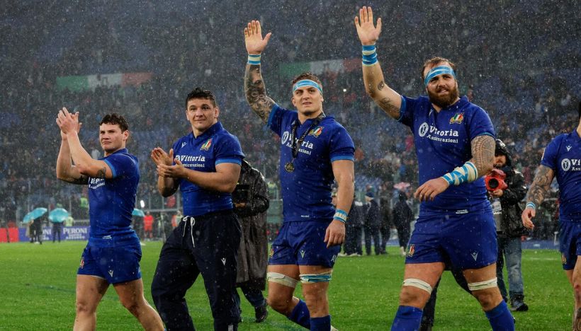 Sei Nazioni, l'Italia si esalta sotto il diluvio e batte pure le assenze: la Scozia si arrende, finisce 18-15