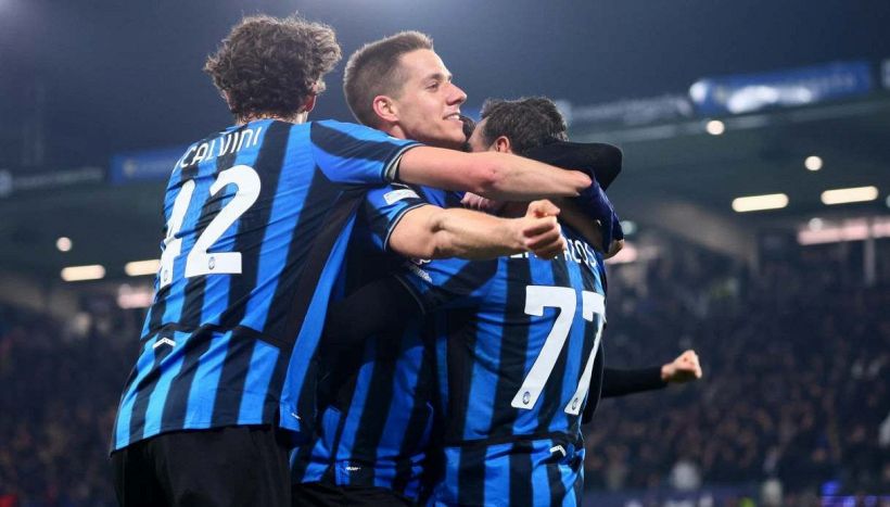 Pagelle Atalanta-Borussia Dortmund 4-1: l'urlo di Samardzic al 98', Scamacca avvia la rimonta, Zalewski inventa. Disastro Kobel