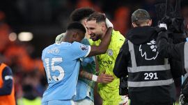 Donnarumma mostruoso, follia di Alisson: Liverpool-City epica, Chiesa ci prova, Guardiola vince in rimonta