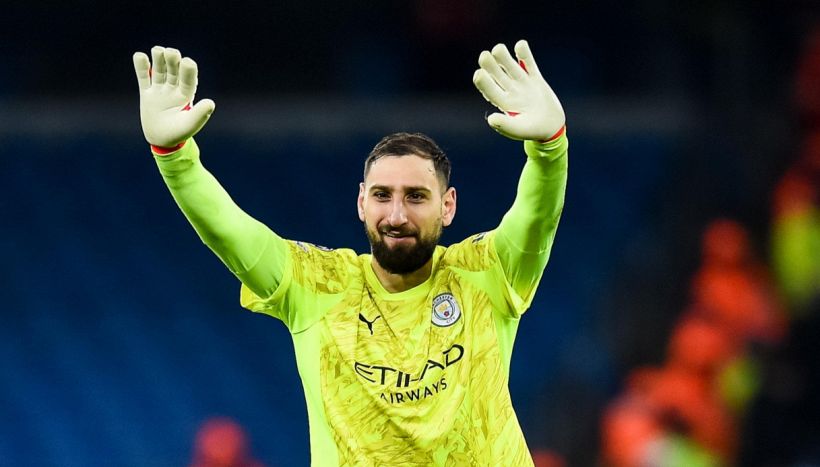 Donnarumma miracoloso nel derby contro Vicario: i due azzurri furiosi, Gigio salva il City dal ko col Tottenham