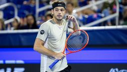 Sinner, Alcaraz e i favoritismi: Fritz racconta tutto e svela la tattica per battere Carlos. Poi Taylor litiga sui social