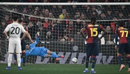 Genoa-Napoli, giallo sul rigore: decide Massa o il Var? Buongiorno combina un disastro, è bufera sui social