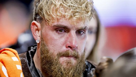 Jake Paul piange per Jutta Leerdam: lacrime di gioia dopo l’oro olimpico da record della fidanzata