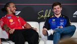 Gag tra Hamilton e Verstappen: 'Se hai paura parti dalla pit lane'. Sprint Race, Briatore esagera: 'Ne voglio 24'