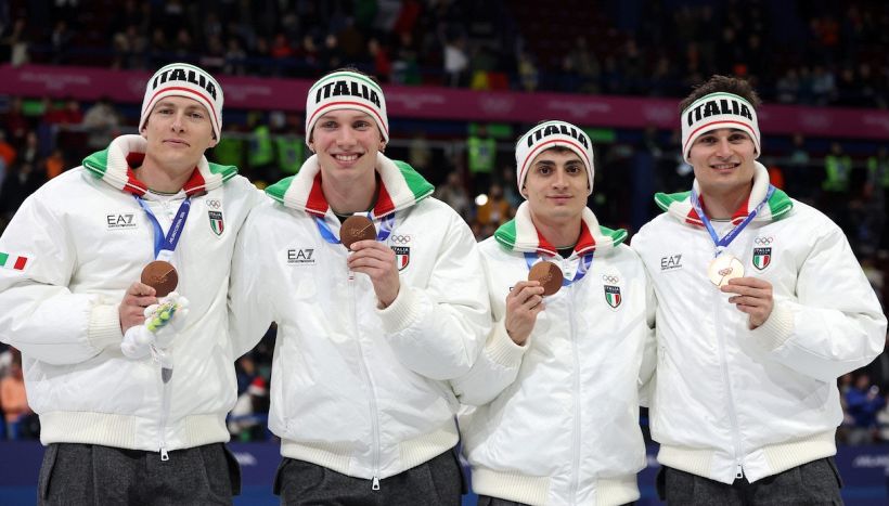 Milano Cortina, Sellier, tragedia sfiorata: la lama le taglia il viso, poteva perdere un occhio. Sighel rischia la beffa