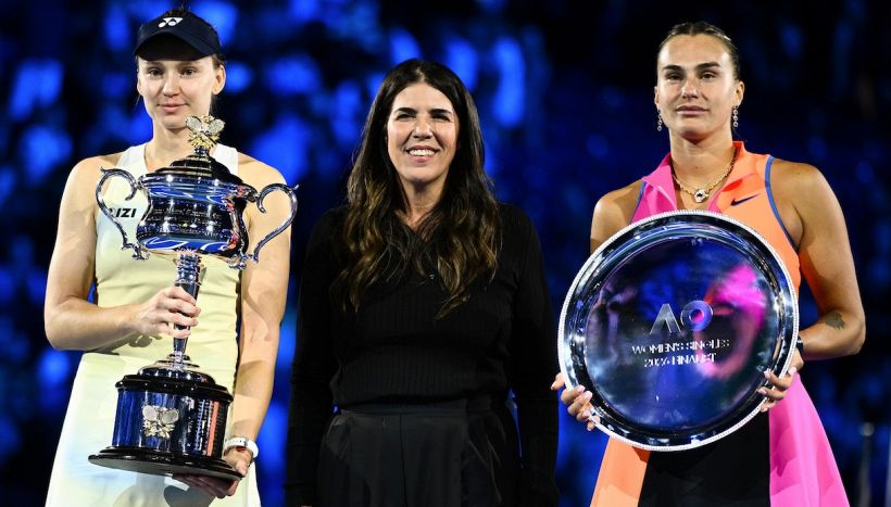 La "pazza" proposta del direttore degli Australian Open: "Dal 2027 anche le partite femminili al meglio dei 5 set"