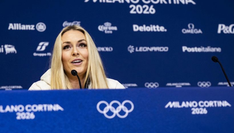 L'impressionante allenamento olimpico di Lindsey Vonn (col crociato rotto): "Continuo a crederci". Domani la prima prova