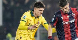 Milan, Bartesaghi la nota dolente della serata di Bologna: il gesto che preoccupa i tifosi sul web 
