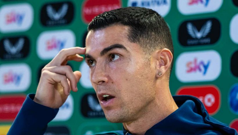 Cristiano Ronaldo, addio all’Al-Nassr: cifra record per la rescissione. Il Manchester United ci pensa, lo scenario con Messi