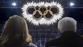 Milano Cortina, lo spettacolo della cerimonia di apertura: Mattarella, Vance, Valentino Rossi, Mariah Carey, Laura Pausini