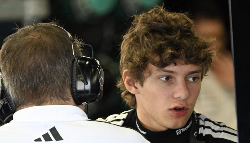 Antonelli, incidente a San Marino: paura per i test in Bahrain, come sta Kimi, le immagini della Mercedes distrutta