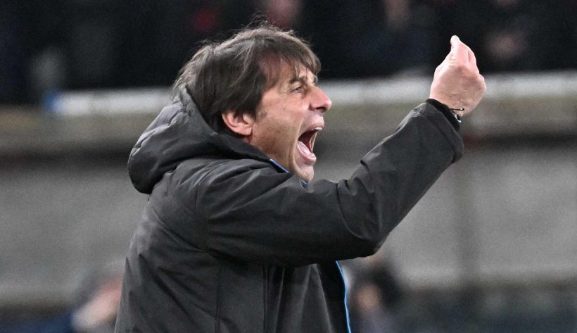 Conte sotto inchiesta, tifosi del Napoli infuriati: sui social il paragone col labiale di Lautaro